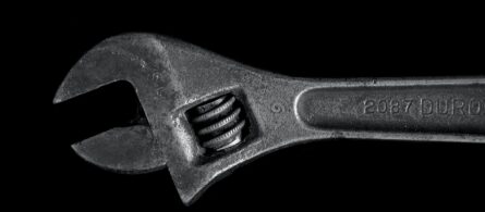 Adjustable wrench